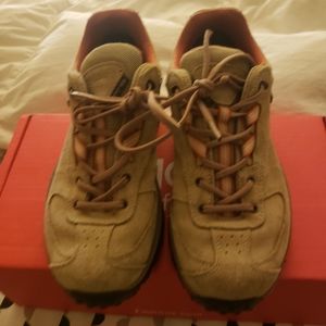 Womens Asolo hiking shoes 8.5